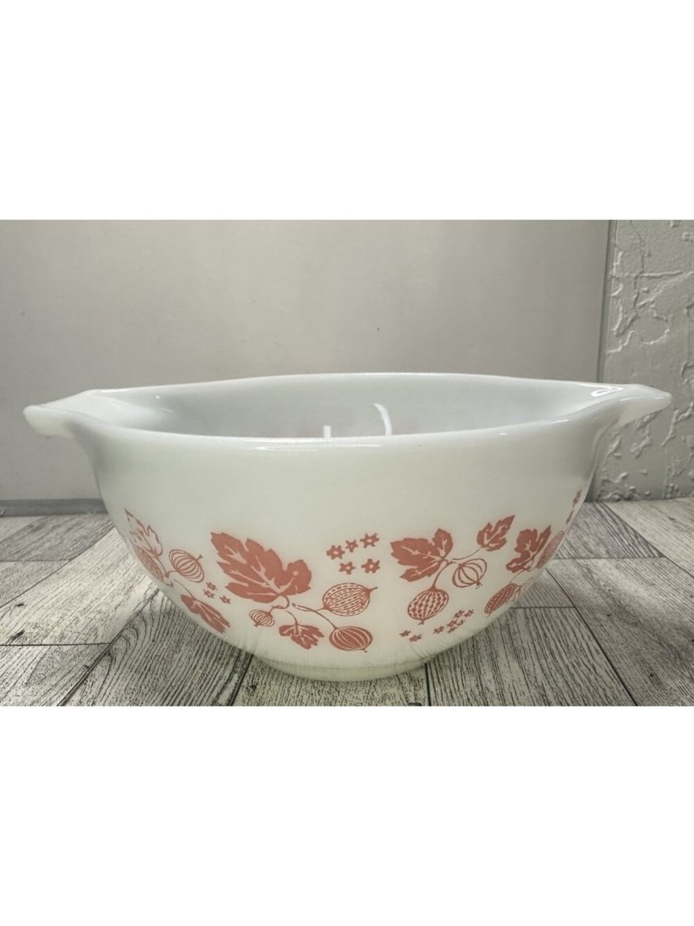 Vintage Pyrex White with Pink Gooseberry Nesting Bowl 441 - 1 1/2 pt